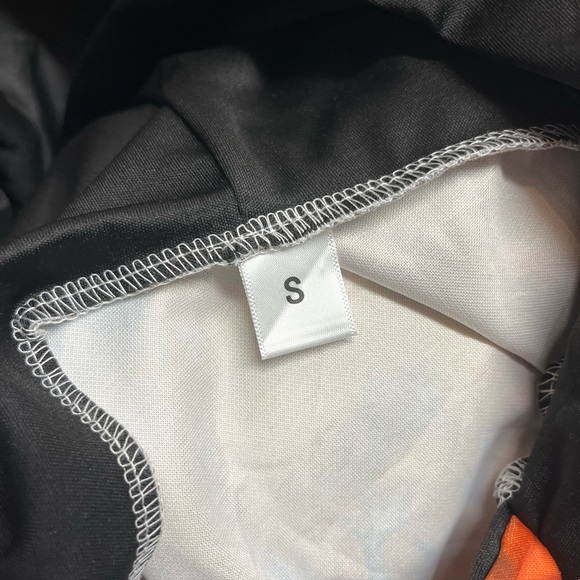 BOW HUNTER Hoodie Mens Size US Small Blaze Oranger Skull Ghost Face - Picture 11 of 14